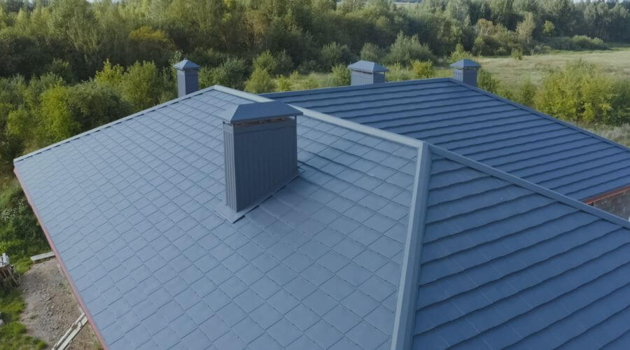 Professional residential roofers in Ossian, IN